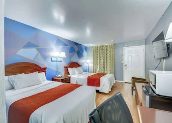 Knights Inn Berea hotel thumbnail 6