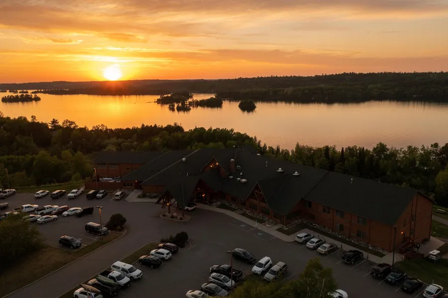 Grand Ely Lodge Resort & Conference Center hotel detail image 2