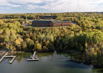 Grand Ely Lodge Resort & Conference Center hotel thumbnail 6