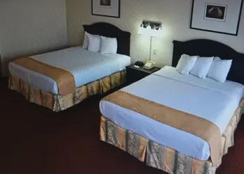 Barcelona Suites hotel thumbnail 2