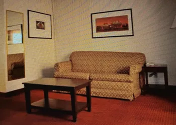 Barcelona Suites hotel thumbnail 4