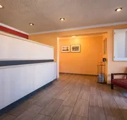Civic Center Motor Inn hotel detail image 4