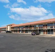 Studio 6 Victorville CA - Civic Center / Route 66 hotel detail image 3