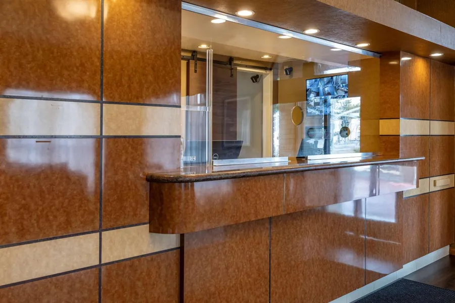 Best Western Plus South Bay Hotel hotel detail image 6