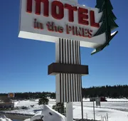 Motel In The Pines hotel detail image 4