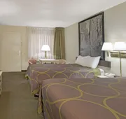 Super 8 by Wyndham El Paso Airport hotel detail image 3