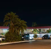 Express inn and suites hotel detail image 3
