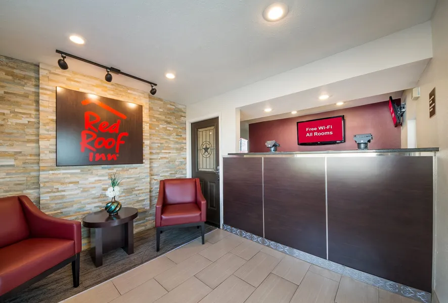 Red Roof Inn San Antonio E – Frost Bank Center hotel detail image 6