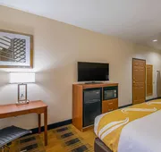 Quality Inn & Suites Lampasas hotel detail image 7