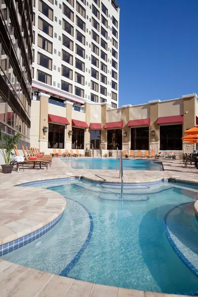 Ramada Plaza Resort & Suites by Wyndham Orlando Intl Drive hotel detail image 2