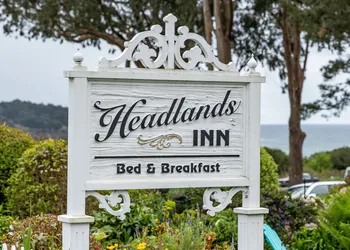 Headlands Inn Bed & Breakfast hotel thumbnail 6