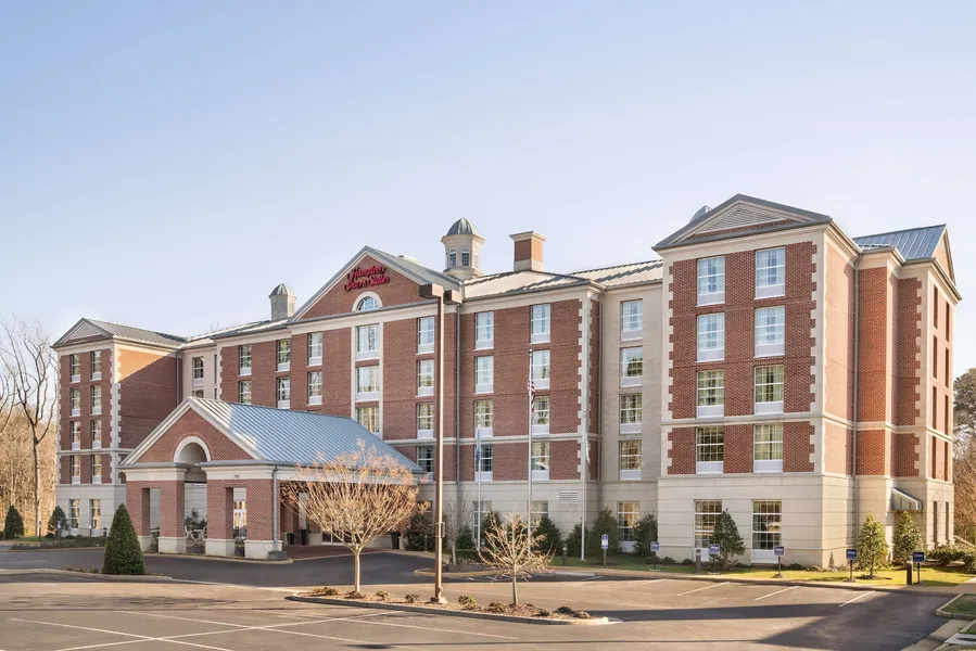 Hampton Inn & Suites Williamsburg-Central hotel detail image 2