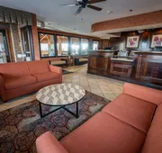 Christopher Inn and Suites hotel detail image 3