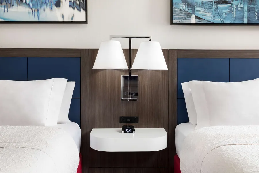 Hampton Inn & Suites Baltimore Inner Harbor hotel detail image 6