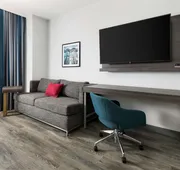 Hampton Inn & Suites Baltimore Inner Harbor hotel detail image 7