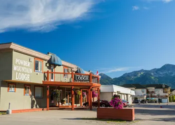Powder Mountain Lodge hotel thumbnail 2