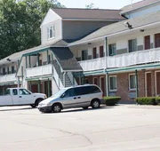 Budget Inn North Stonington hotel detail image 5
