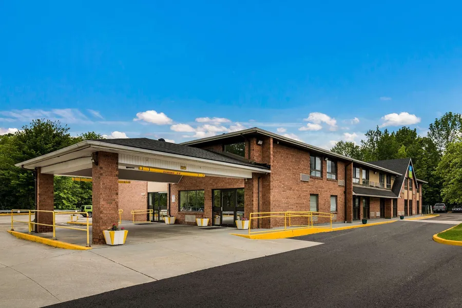 SureStay by Best Western Lewiston Auburn Area hotel detail image 6