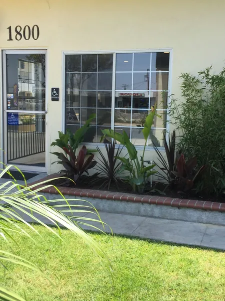 Anaheim Executive Inn & Suites hotel detail image 2