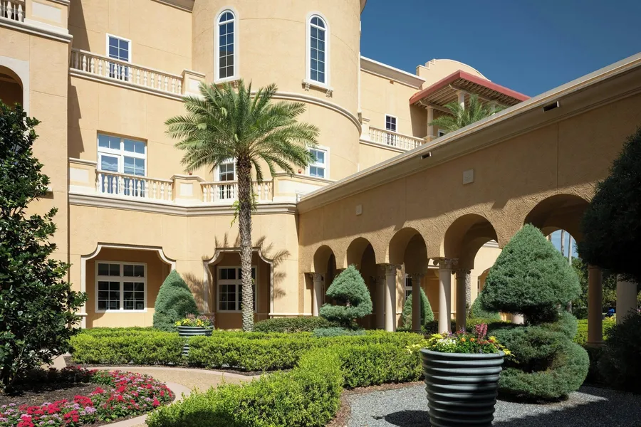 The Ritz-Carlton Orlando, Grande Lakes hotel detail image 2