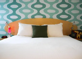 Starlux Hotel hotel thumbnail 6