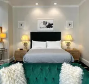 The Sterling Hotel hotel detail image 7
