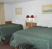 Great Lakes Motel hotel detail image 5