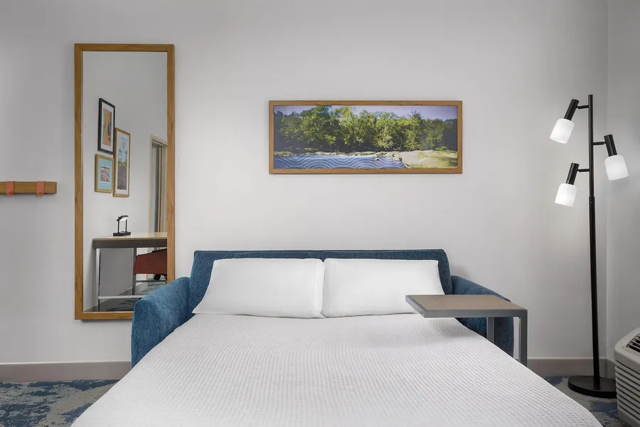Hampton Inn & Suites Clinton - I-26 hotel detail image 6