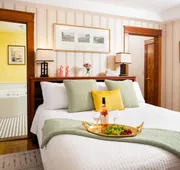 Americas Cup Inn hotel detail image 7