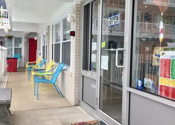 Lollipop Motel hotel thumbnail 2
