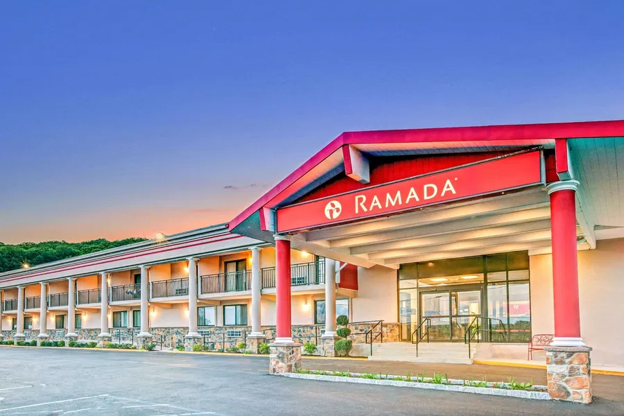 Ramada by Wyndham Rockaway hotel detail image 2