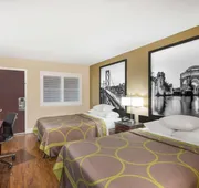 Super 8 by Wyndham Martinez hotel detail image 7
