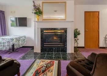 OYO Hotel Chesaning Route 52 & Hwy 57 hotel thumbnail 2
