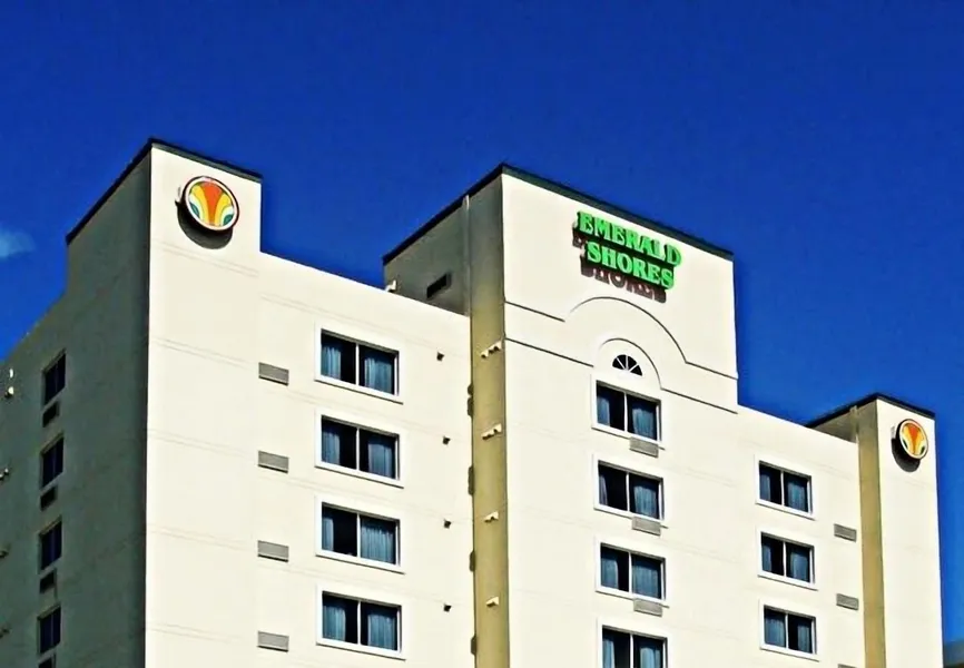 Emerald Shores Resort hotel detail image 2