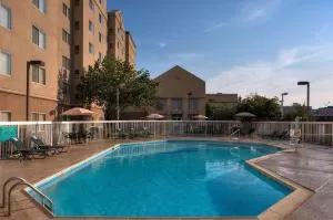 Homewood Suites By Hilton Dallas-Market Center hotel thumbnail 4
