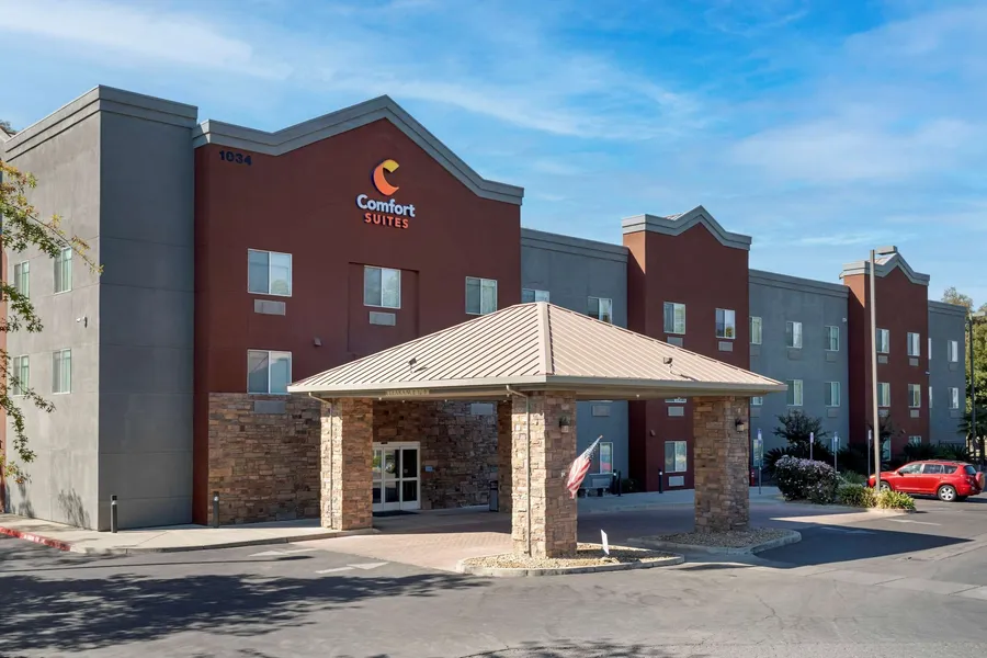 Comfort Suites Marysville - Yuba City hotel detail image 2
