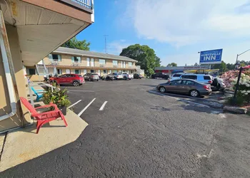 Huntsville Inn hotel thumbnail 8