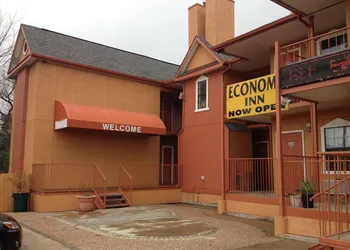 Economy Inn hotel thumbnail 2