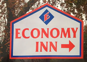 Economy Inn hotel thumbnail 3