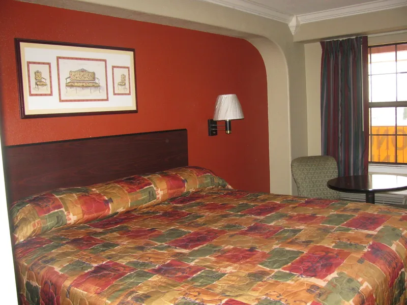 Economy Inn hotel detail image 6