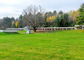 Starlight Inn hotel thumbnail 6