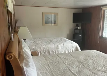 Starlight Inn hotel thumbnail 8