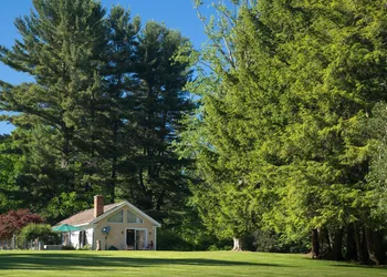 Devonfield Inn B&B hotel thumbnail 6