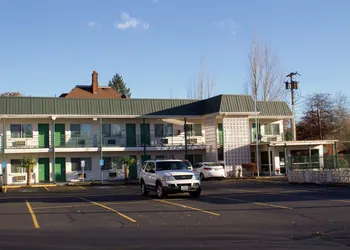 Knights Inn Salem, OR hotel thumbnail 3