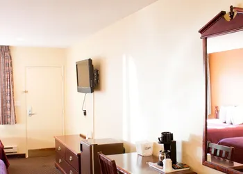 Knights Inn Salem, OR hotel thumbnail 6