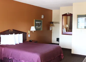 Knights Inn Salem, OR hotel thumbnail 8