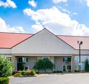 Quality Inn & Suites Elizabethtown hotel detail image 5