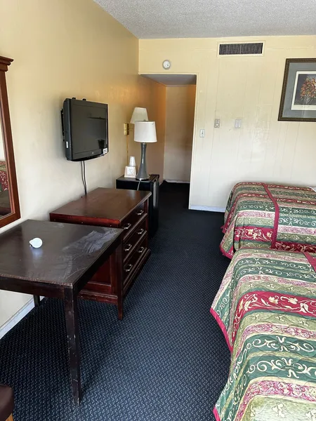 Loyalty Inn Charlotte Airport hotel detail image 6