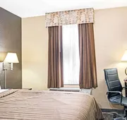 Days Inn By Wyndham Long Island City hotel detail image 3