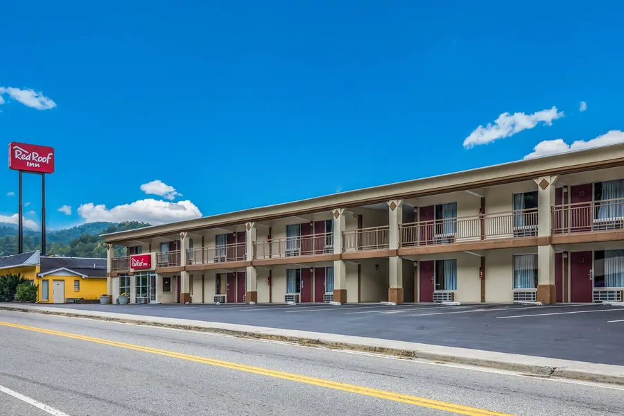 Red Roof Inn Caryville hotel detail image 6